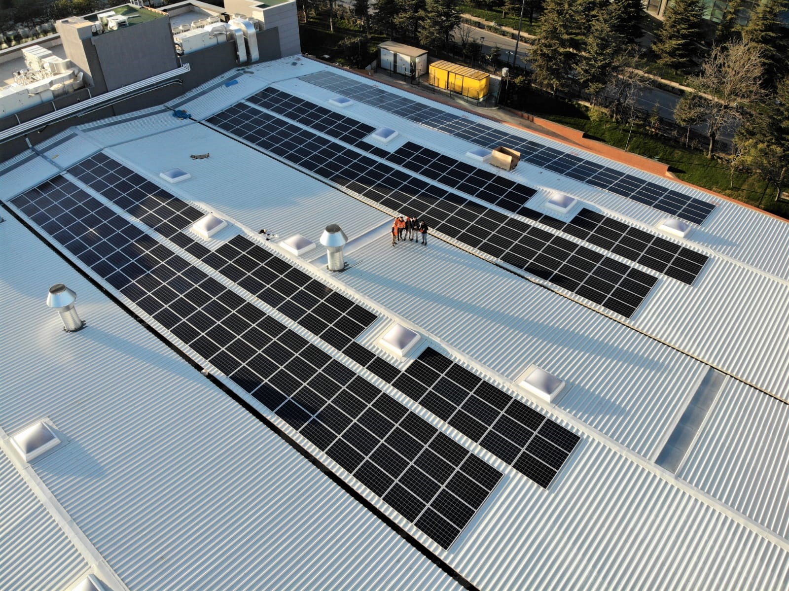 航天光伏土耳其公司AROMSA工廠屋頂光伏項(xiàng)目圓滿竣工